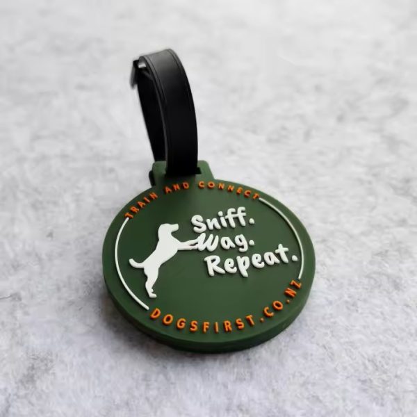 Sniff. Wag. Repeat. Luggage tag - Image 3